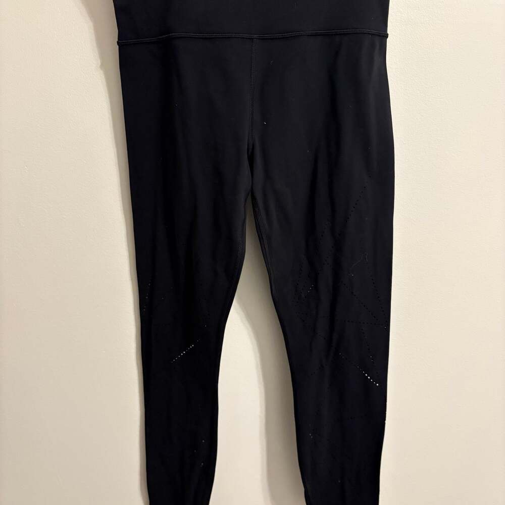 Athleta Elation Lasercut 7/8 Tight High Rise Leggings in Black